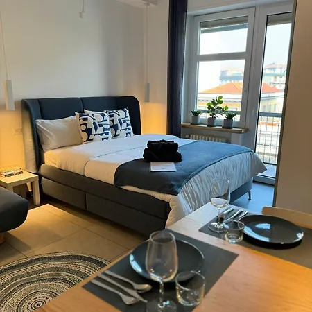 Apartment Ps Is Just Above The Subway M3 - 9mins To Duomo